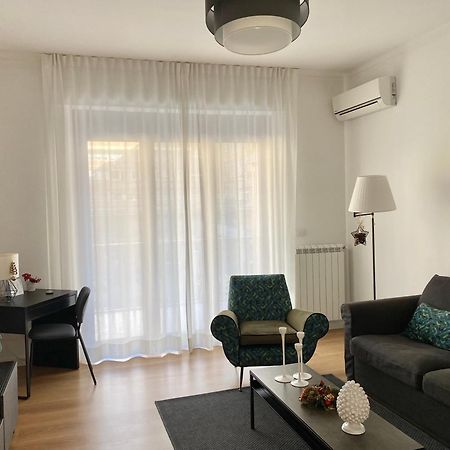 Home 22 Appartamento In Centro Storico - Κατάνια Εξωτερικό φωτογραφία