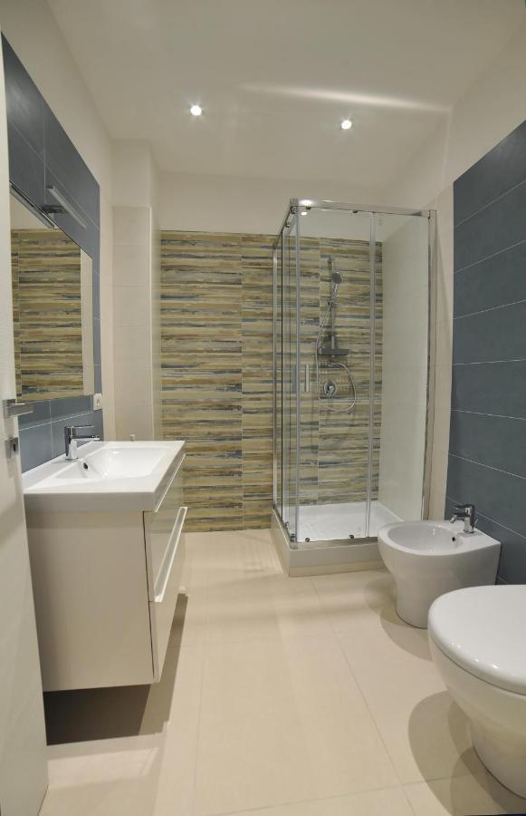 Home 22 Appartamento In Centro Storico - Κατάνια Εξωτερικό φωτογραφία