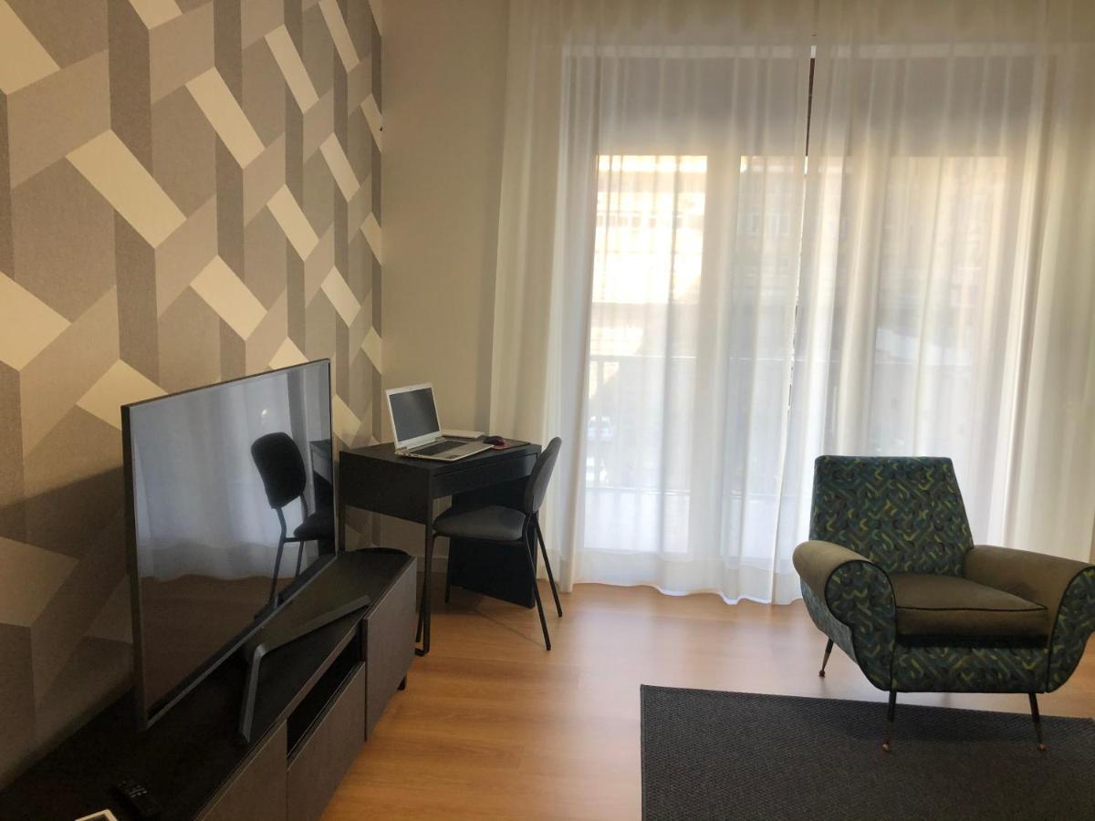 Home 22 Appartamento In Centro Storico - Κατάνια Εξωτερικό φωτογραφία
